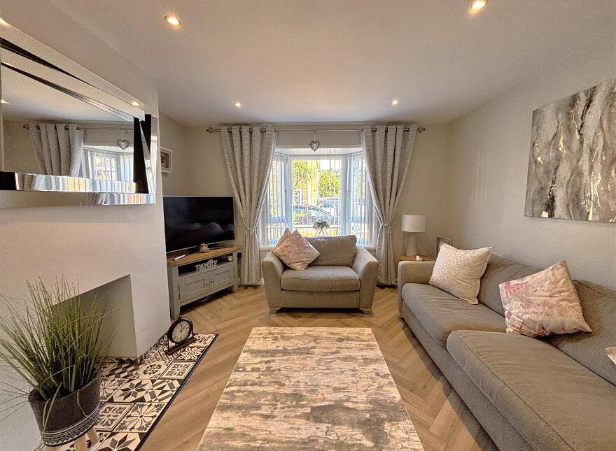59 Wolfhill Avenue South, Belfast, BT14 8NU