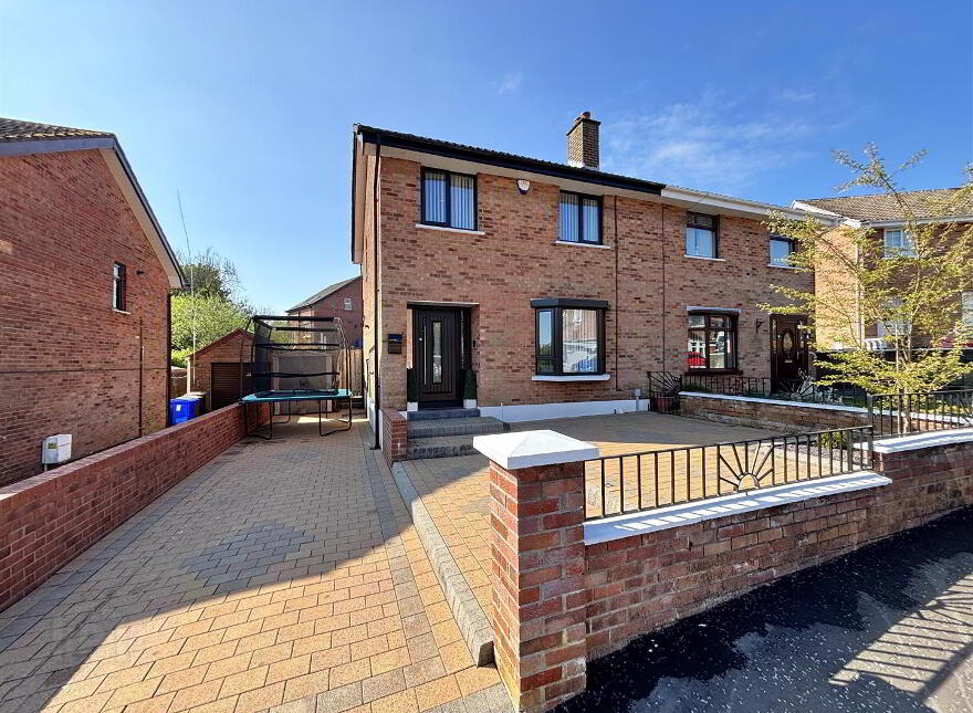 59 Wolfhill Avenue South, Belfast, BT14 8NU