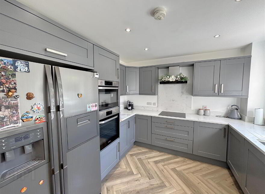 59 Wolfhill Avenue South, Belfast, BT14 8NU