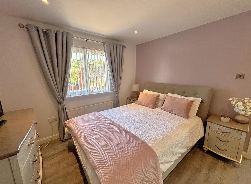 59 Wolfhill Avenue South, Belfast, BT14 8NU