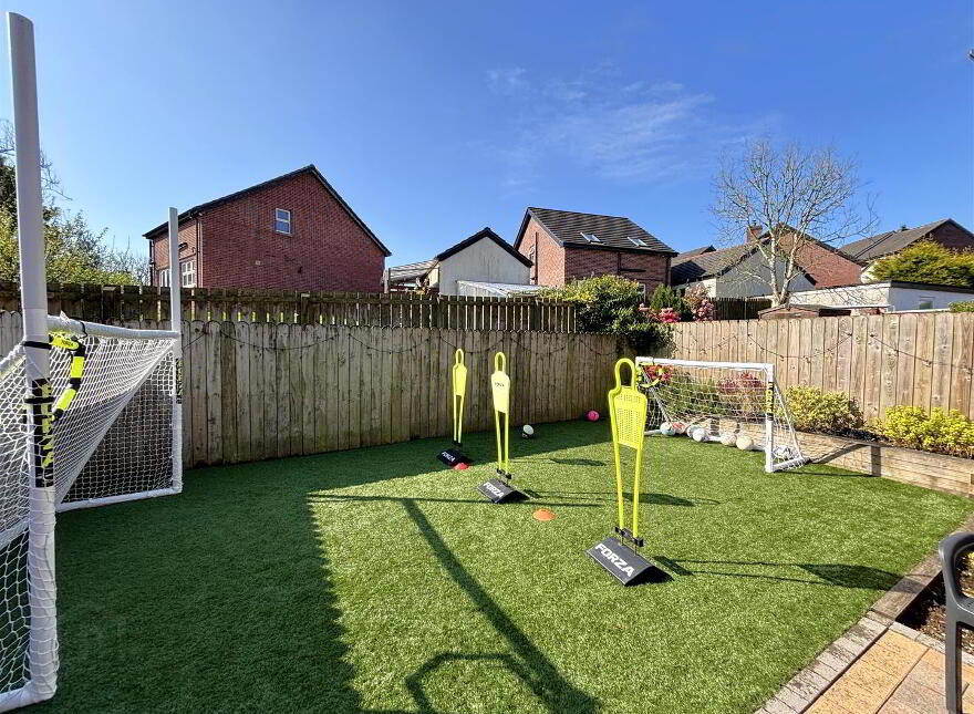 59 Wolfhill Avenue South, Belfast, BT14 8NU