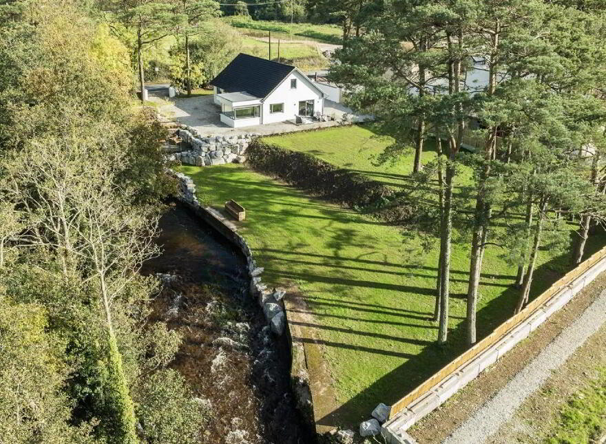Boann, Carrigogna, Midleton, P25X034