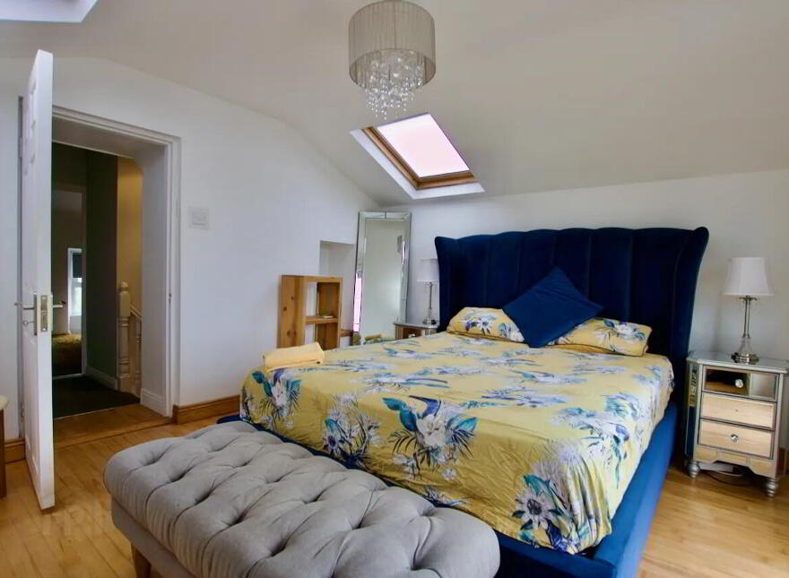 Glasson Village, Athlone, N37XY20