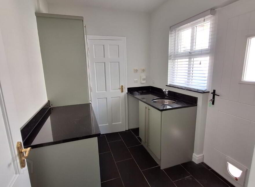 18 Ramoan Avenue, Ballycastle, BT54 6GA