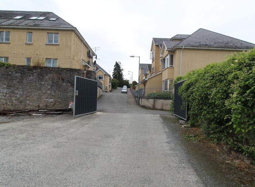Shortcastle, Mallow