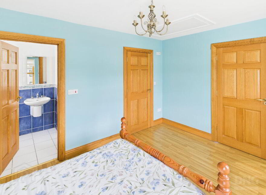 1 Árd Na Gréine, Tullamore, R35