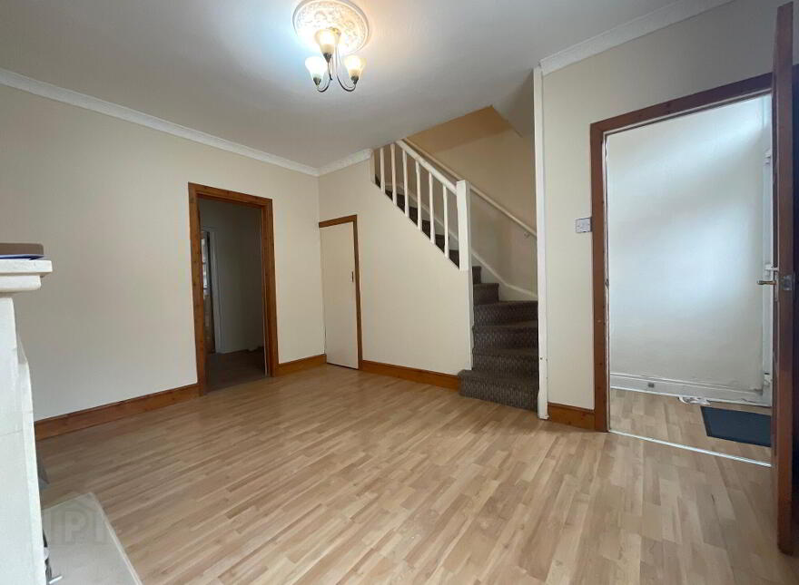 58 Glenbank Place, Belfast, BT14 8AN