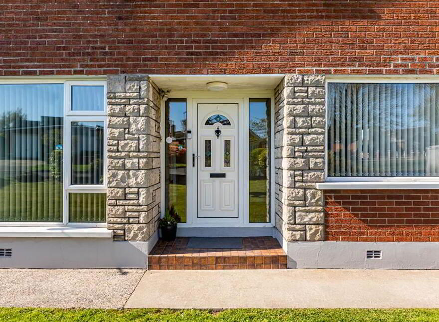 4 Silverbirch Crescent, Bangor, BT19 6EX