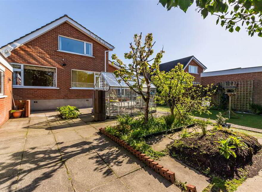 4 Silverbirch Crescent, Bangor, BT19 6EX