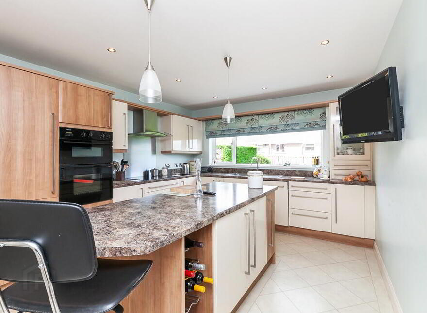122 Trossachs Drive, Upper Malone Road, Belfast, BT10 0HU
