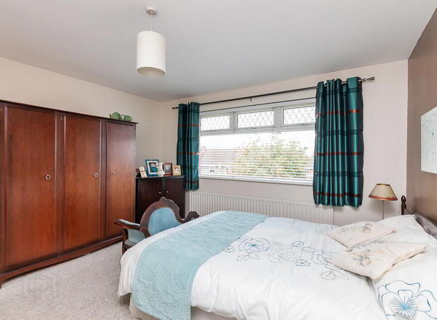 122 Trossachs Drive, Upper Malone Road, Belfast, BT10 0HU