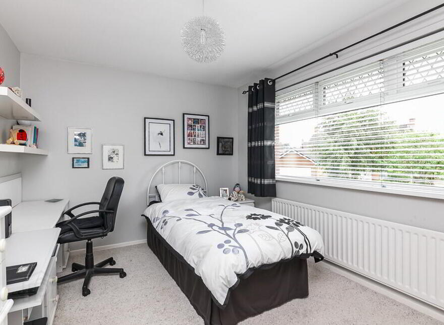 122 Trossachs Drive, Upper Malone Road, Belfast, BT10 0HU