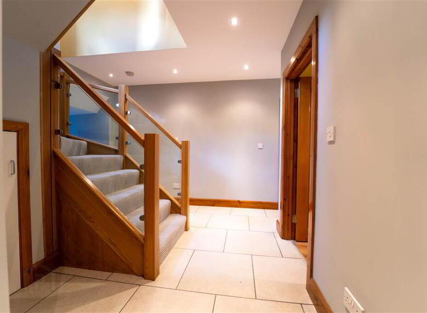 8b Andrews Shorefield, Groomsport, Bangor, BT19 6LJ