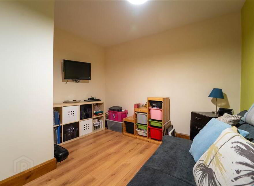 8b Andrews Shorefield, Groomsport, Bangor, BT19 6LJ