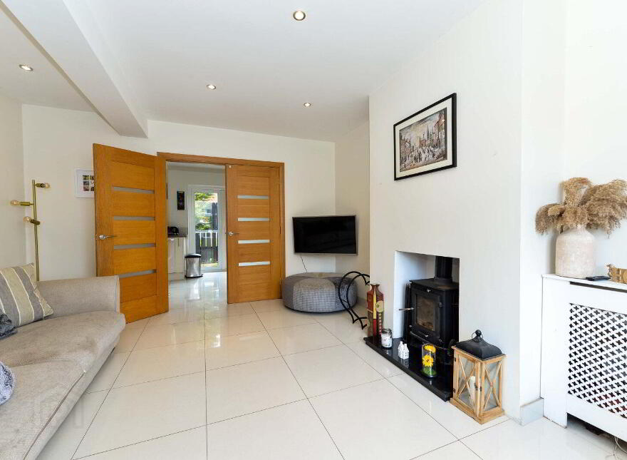 17 Ballyregan Drive, Dundonald, Belfast, BT16 1JN