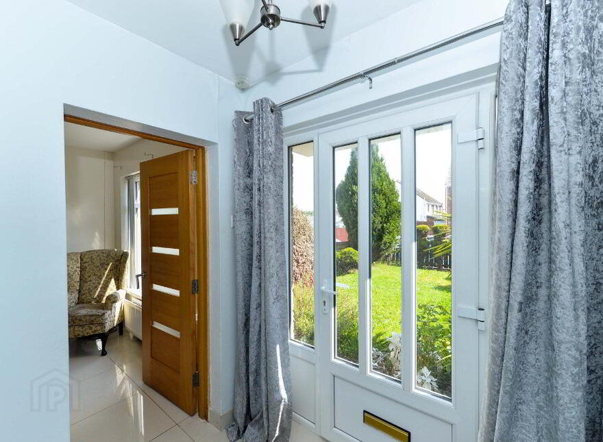 17 Ballyregan Drive, Dundonald, Belfast, BT16 1JN