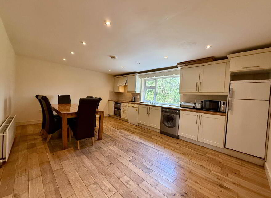 Carrowbeg, Kilkelly, F35PW81
