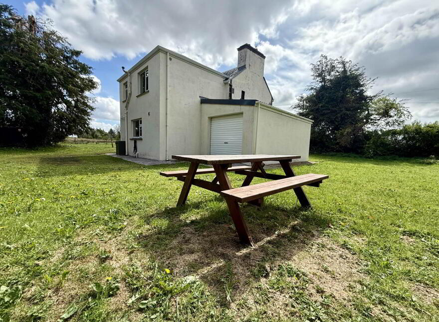 Carrowbeg, Kilkelly, F35PW81