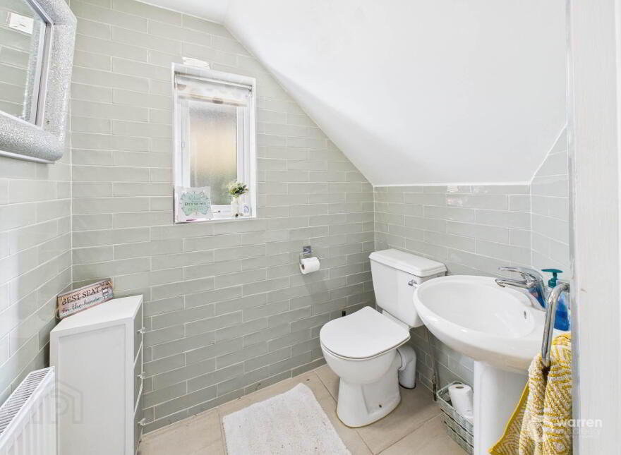 24 The Crescent, Castlecomer Road, Kilkenny Town, R95X4V8