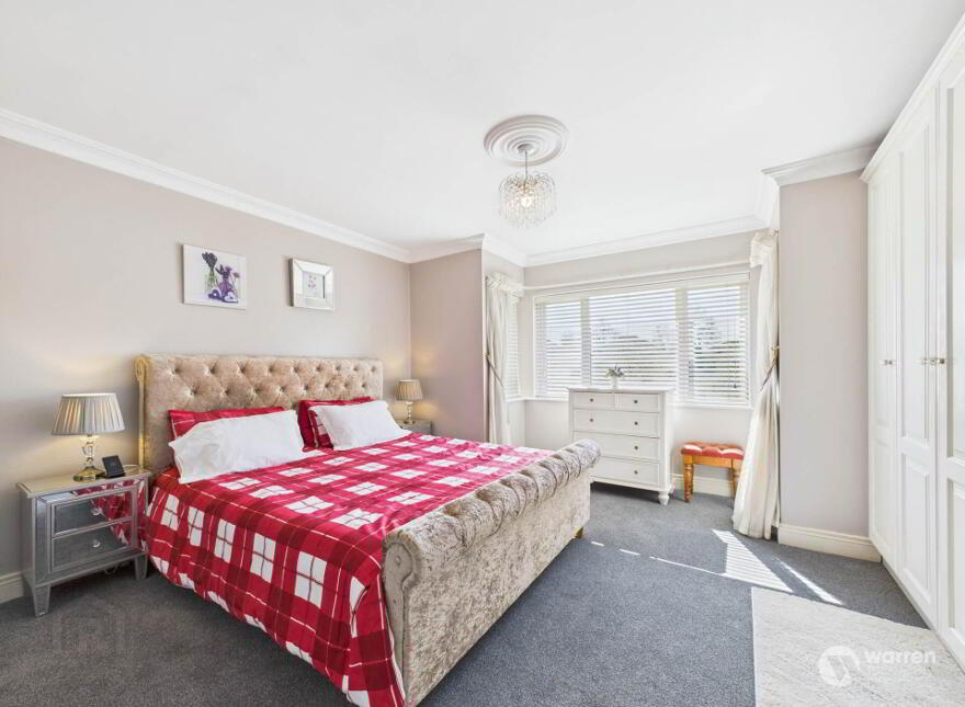 24 The Crescent, Castlecomer Road, Kilkenny Town, R95X4V8