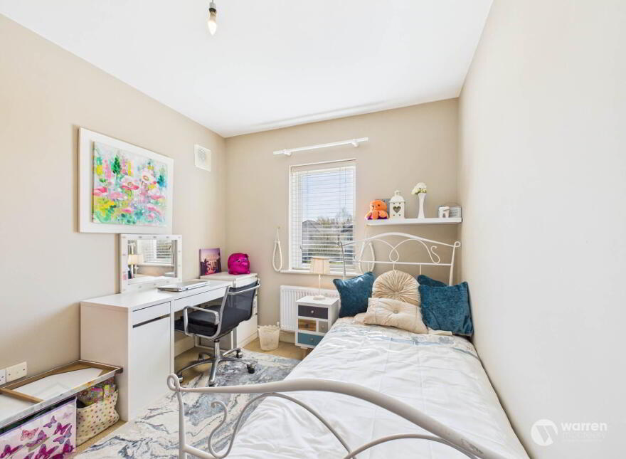 24 The Crescent, Castlecomer Road, Kilkenny Town, R95X4V8