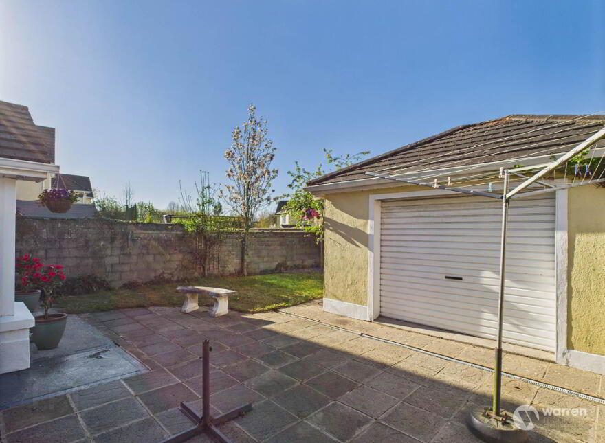 24 The Crescent, Castlecomer Road, Kilkenny Town, R95X4V8