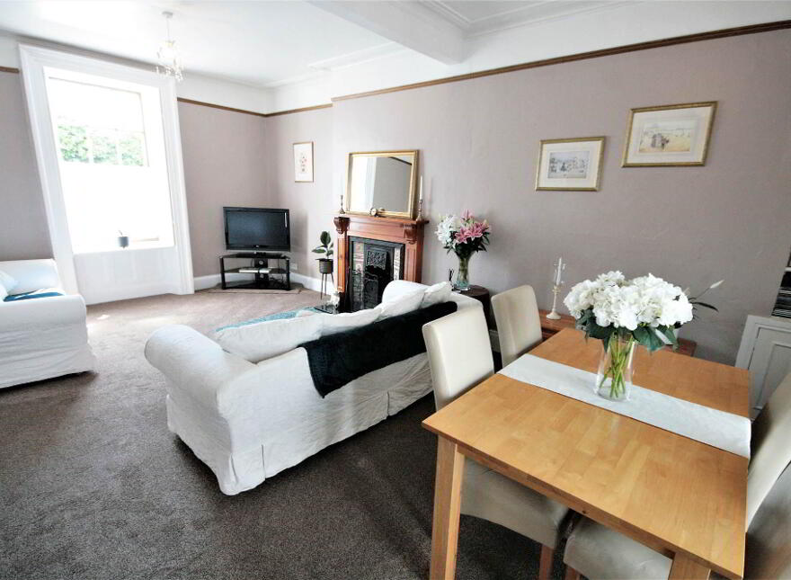 2 Glenmore Terrace, Hilden, Lisburn, BT27 4RW