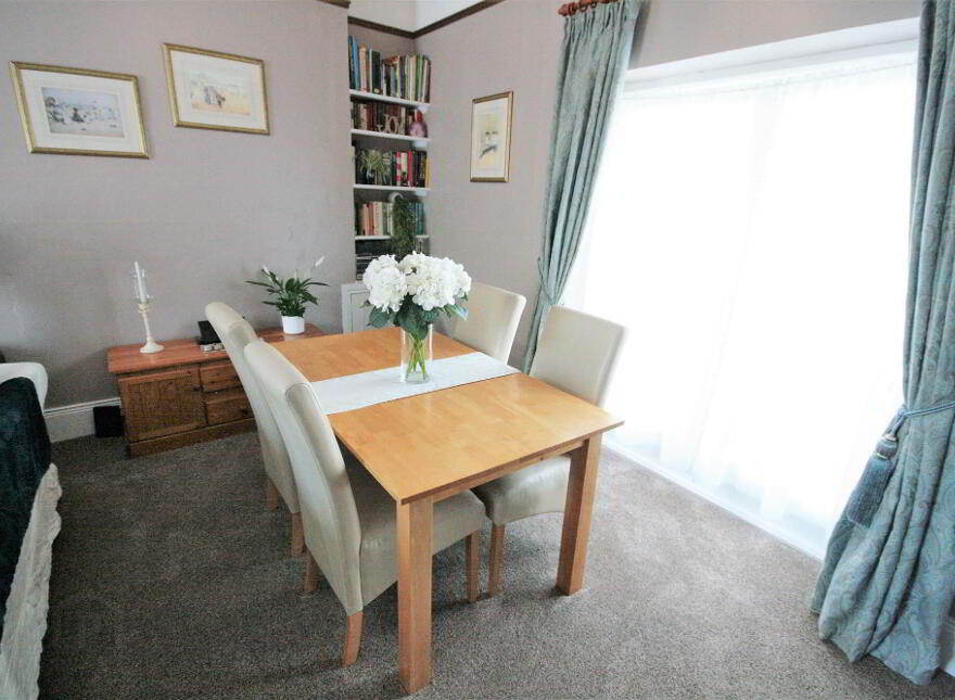 2 Glenmore Terrace, Hilden, Lisburn, BT27 4RW