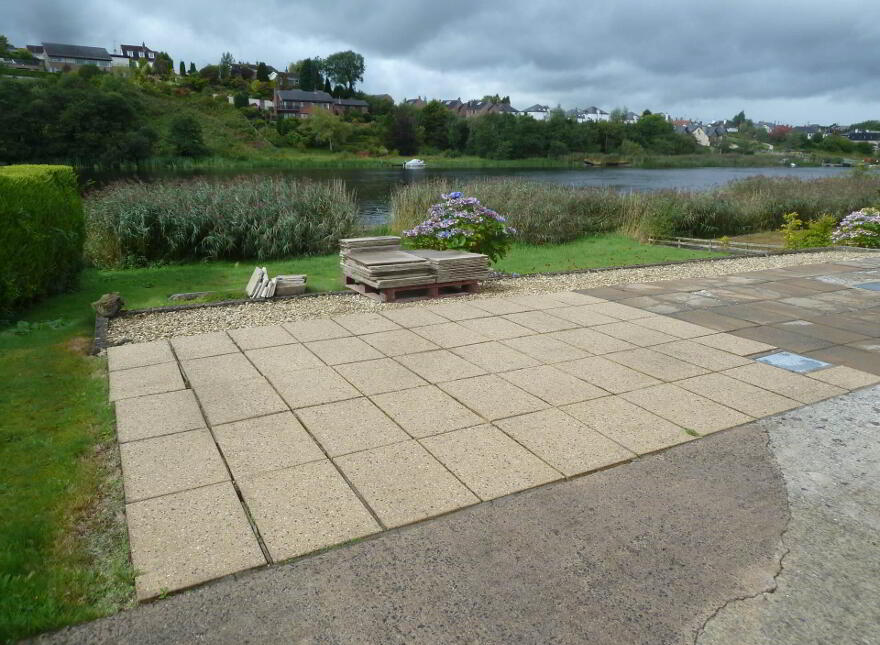 6 Lakeview Park, Enniskillen, BT74 6AR