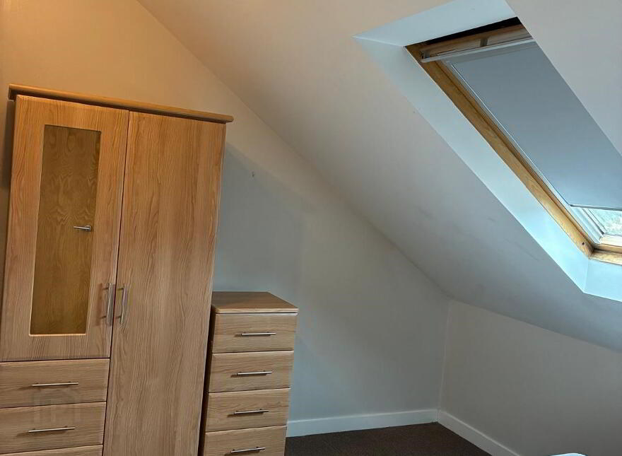 Apt 5 Malone Cottages, 207 Sandy Row, Belfast, BT12 5ED
