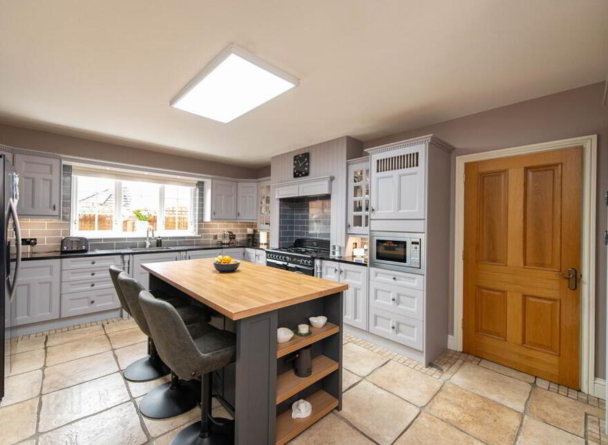 10 Millbank Road, Templepatrick, Ballyclare, BT39 0AS