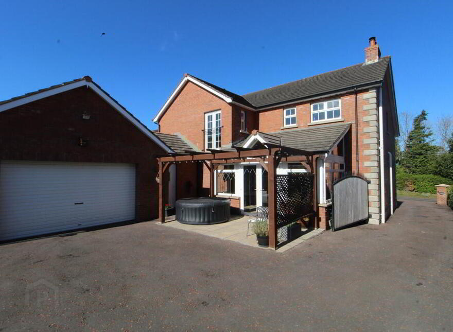 10 Millbank Road, Templepatrick, Ballyclare, BT39 0AS