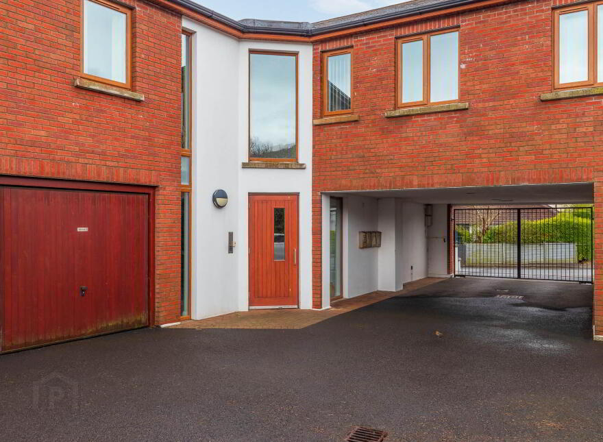 19a Mullaghmore Park, Greenisland, Carrickfergus, BT38 8RG