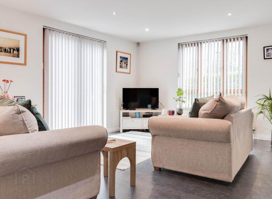 19a Mullaghmore Park, Greenisland, Carrickfergus, BT38 8RG