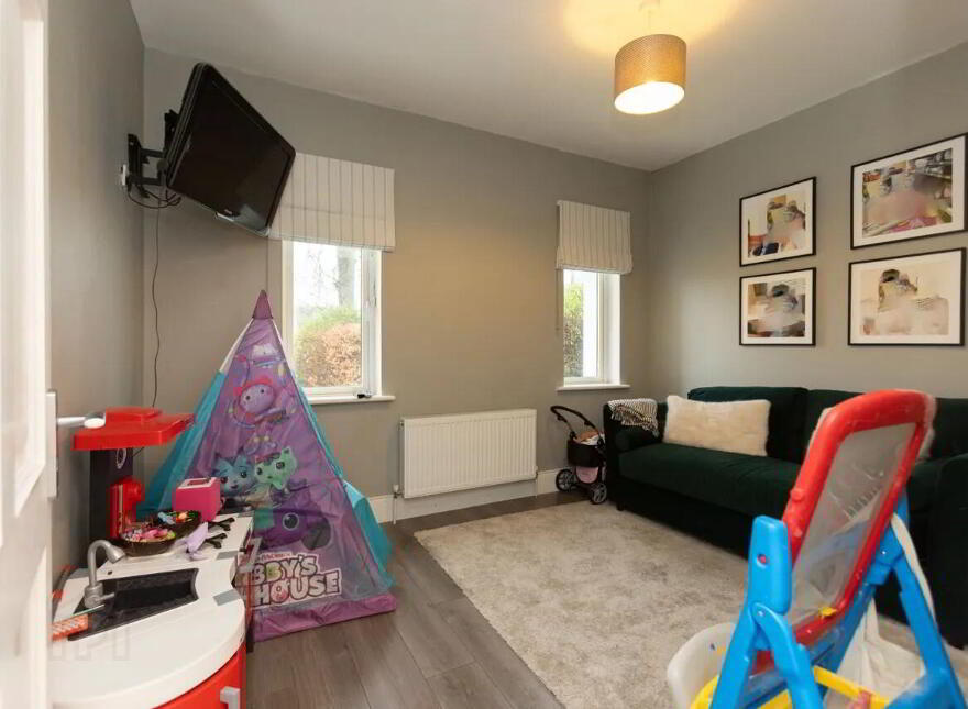 1 Lough Owel Village, Tullaghan, Irishtown, Mullingar, N91H0F6