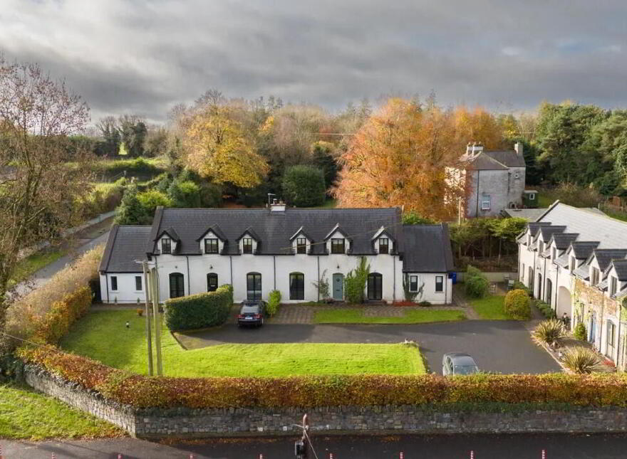 1 Lough Owel Village, Tullaghan, Irishtown, Mullingar, N91H0F6