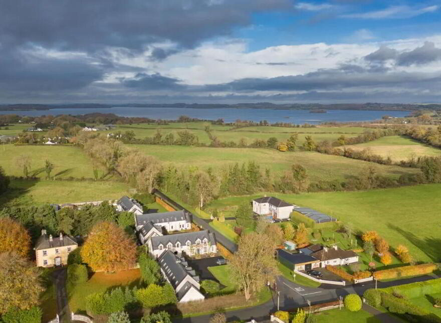 1 Lough Owel Village, Tullaghan, Irishtown, Mullingar, N91H0F6