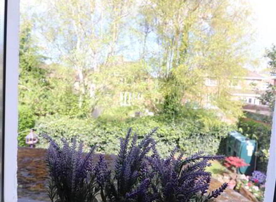 9 Bellevue Park, Antrim Road, Lisburn, BT28 3DL