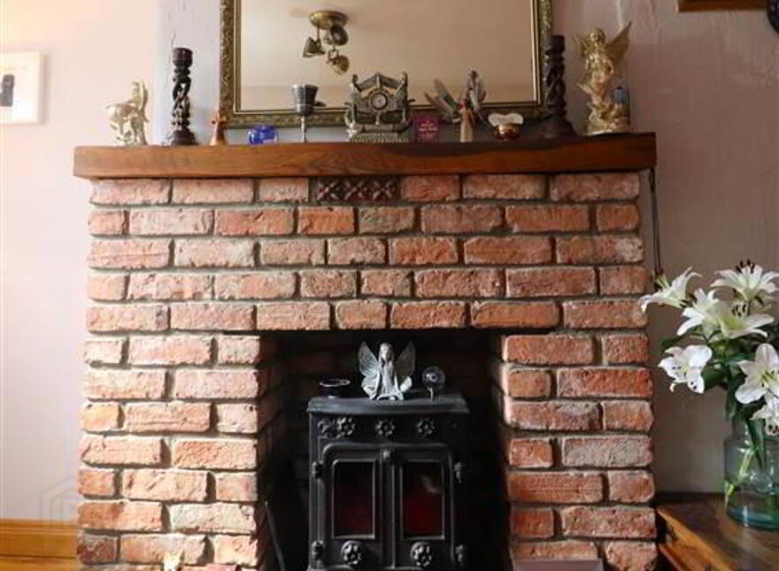 9 Bellevue Park, Antrim Road, Lisburn, BT28 3DL