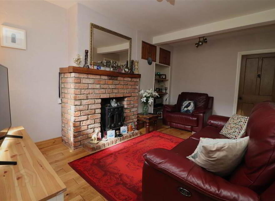 9 Bellevue Park, Antrim Road, Lisburn, BT28 3DL