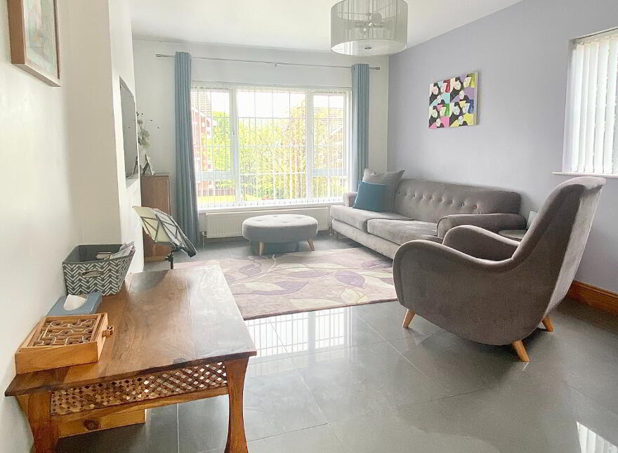 40 Forest Hills, Old Warrenpoint Road, Newry, BT34 2FH
