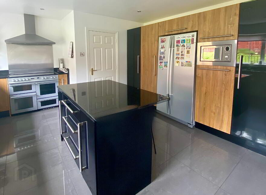 40 Forest Hills, Old Warrenpoint Road, Newry, BT34 2FH