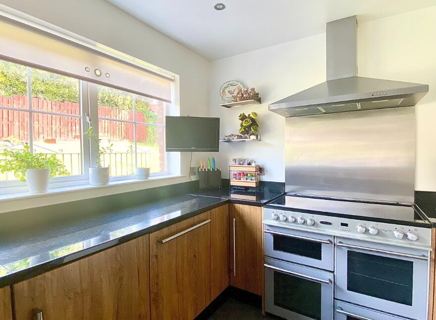 40 Forest Hills, Old Warrenpoint Road, Newry, BT34 2FH