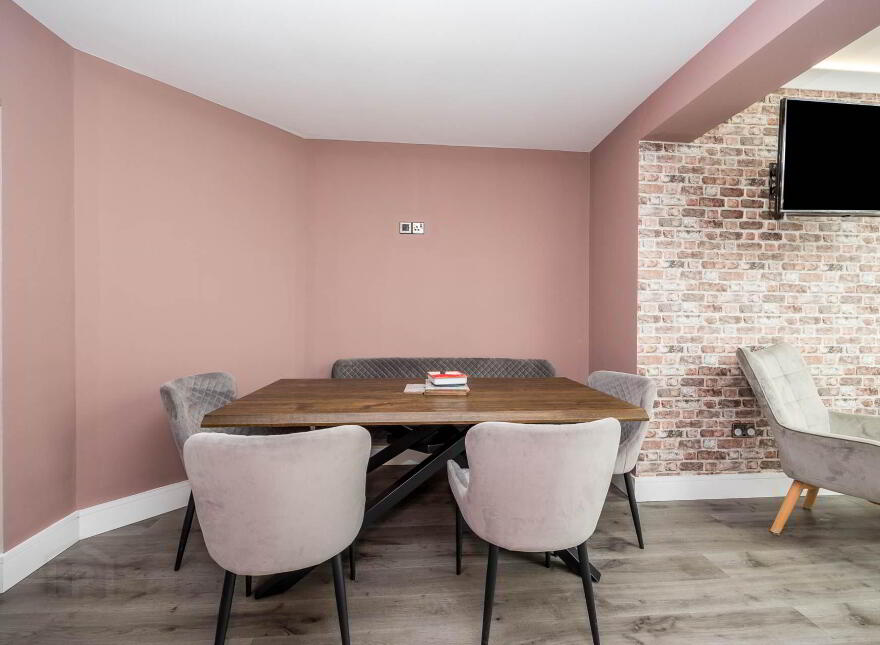 73 Shanard Road, Santry, Dublin, D09F6X4