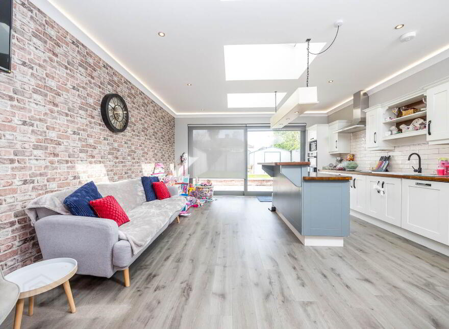 73 Shanard Road, Santry, Dublin, D09F6X4