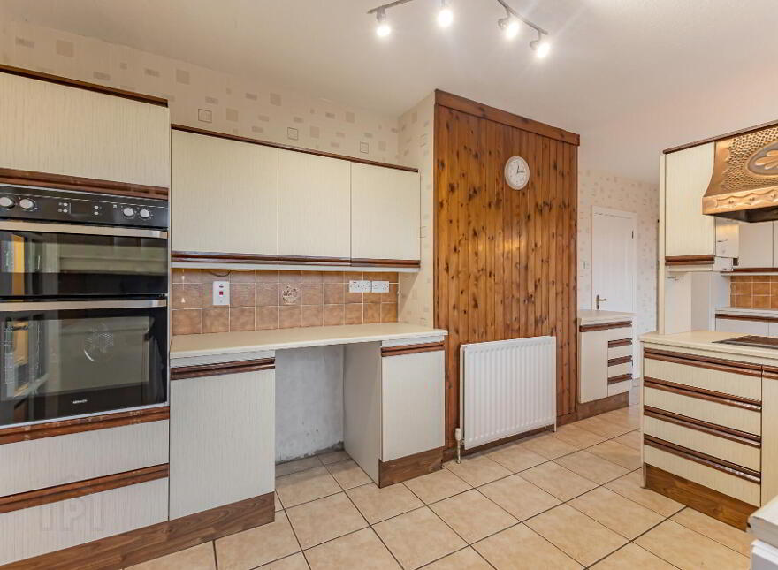 10 Crawford Park, Belfast, BT6 9RS