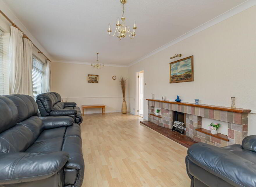 10 Crawford Park, Belfast, BT6 9RS
