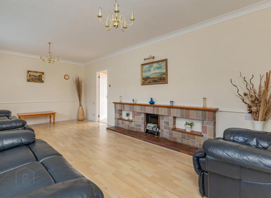 10 Crawford Park, Belfast, BT6 9RS