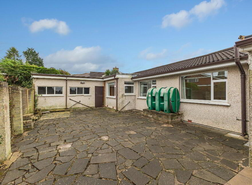 10 Crawford Park, Belfast, BT6 9RS