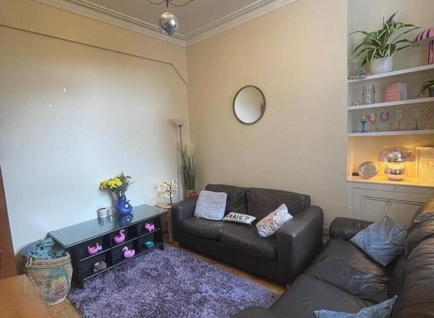 3 Wellington Park Avenue, Belfast, BT9 6DT